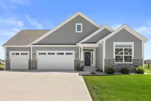 8929 Creekside Cir, Pleasant Prairie, WI 53158 - Photo 1