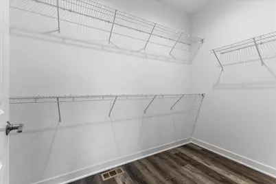 8929  Creekside Cir, Pleasant Prairie, WI 53158 - Photo 23