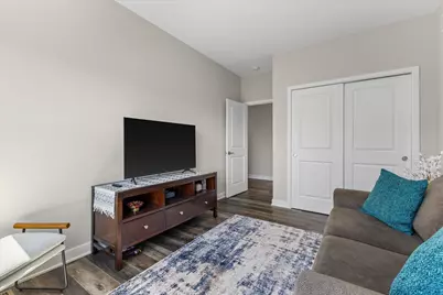 8929  Creekside Cir, Pleasant Prairie, WI 53158 - Photo 31