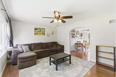 12215 W McShane Rd, Franklin, WI 53132 - Photo 3