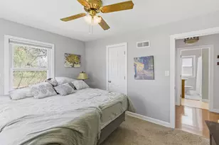 12215 W McShane Rd, Franklin, WI 53132 - Photo 13
