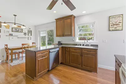 12215 W McShane Rd, Franklin, WI 53132 - Photo 7