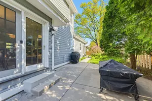 3818 S Centennial Cir, Milwaukee, WI 53221 - Photo 35