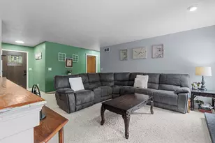 3718 Shepherd Ln, Manitowoc, WI 54220 - Photo 5