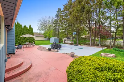 3718  Shepherd Ln, Manitowoc, WI 54220 - Photo 37