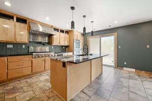 2790 S 152nd St, New Berlin, WI 53151 - Photo 5