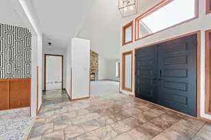 2790 S 152nd St, New Berlin, WI 53151 - Photo 3