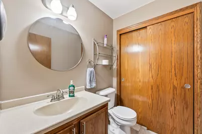 1821  Paramount Dr #K, Waukesha, WI 53186 - Photo 13