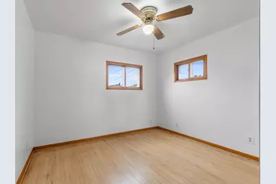 2116 S 70th St, West Allis, WI 53219 - Photo 19