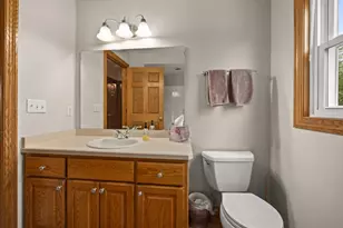 1440 W Mario Ln, Oak Creek, WI 53154 - Photo 17