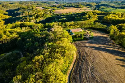 6427  Sand Hill Rd, Pulaski, WI 53506 - Photo 7