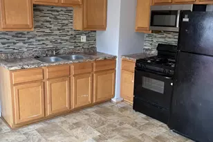 8134 W Herbert Ave, Milwaukee, WI 53218 - Photo 5