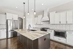 28516 Blue Crane Ct, Racine, WI 53185 - Photo 11