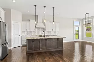 28516 Blue Crane Ct, Racine, WI 53185 - Photo 15