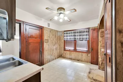 2924 N 60th St, Milwaukee, WI 53210 - Photo 11