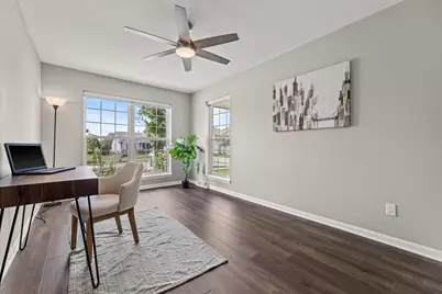 2313  Kestrel Ln, Waukesha, WI 53189 - Photo 33