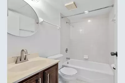 3838 N Oakland Ave #275, Shorewood, WI 53211 - Photo 17