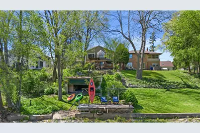 1008 W Eula Ct, Glendale, WI 53209 - Photo 1