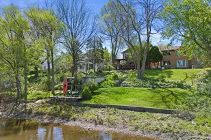 1008 W Eula Ct, Glendale, WI 53209 - Photo 5
