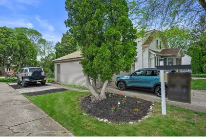 1008 W Eula Ct, Glendale, WI 53209 - Photo 27