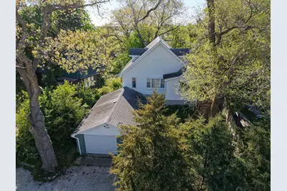 7941  McHenry St, Burlington, WI 53105 - Photo 17