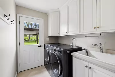 8845 W Meadow Ln, Franklin, WI 53132 - Photo 27