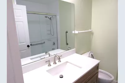 3850 W College Ave, Greenfield, WI 53221 - Photo 19
