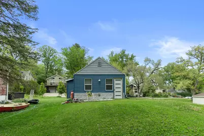323  Oak Ridge Dr, Twin Lakes, WI 53181 - Photo 1