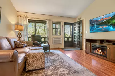 403  Deerpath - #F, Fontana, WI 53125 - Photo 3