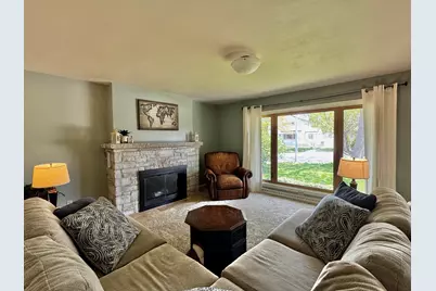 1231 S 118th St, West Allis, WI 53214 - Photo 5