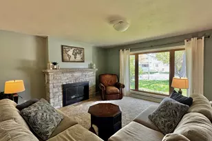 1231 S 118th St, West Allis, WI 53214 - Photo 5