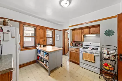 2518 N 67th St #2520, Wauwatosa, WI 53213 - Photo 23