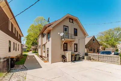2518 N 67th St #2520, Wauwatosa, WI 53213 - Photo 33