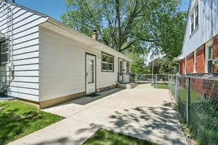 195 W Warnimont Ave, Milwaukee, WI 53207 - Photo 37