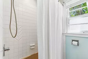 195 W Warnimont Ave, Milwaukee, WI 53207 - Photo 21