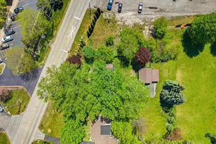 W226N3045 Duplainvlle Rd, Pewaukee, WI 53186 - Photo 41