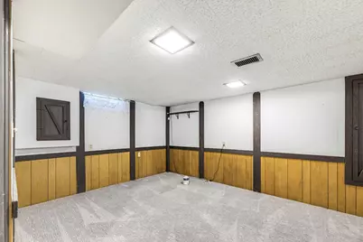 W226N3045  Duplainvlle Rd, Pewaukee, WI 53186 - Photo 31