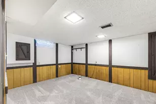 W226N3045 Duplainvlle Rd, Pewaukee, WI 53186 - Photo 31