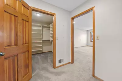 20845  Hunters Run, Brookfield, WI 53045 - Photo 21