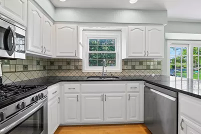 20845  Hunters Run, Brookfield, WI 53045 - Photo 9