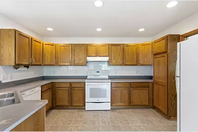 3519  Nagawicka Rd -, Delafield, WI 53029 - Photo 17