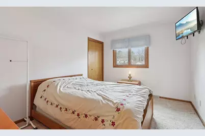 N61W29595 S Woodfield Rd, Merton, WI 53029 - Photo 25