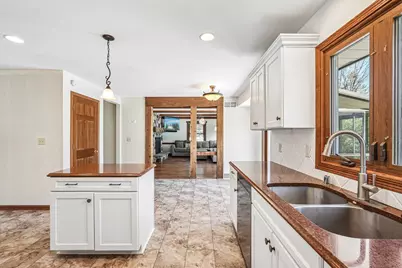 N61W29595 S Woodfield Rd, Merton, WI 53029 - Photo 5