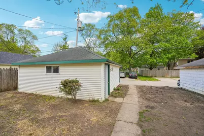 3158 N 79th St, Milwaukee, WI 53222 - Photo 33