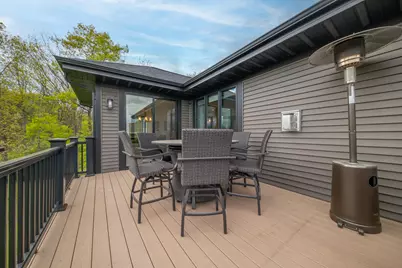 3841  Madison St, Waukesha, WI 53188 - Photo 43