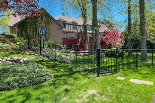 2005 Derrin Ln, Brookfield, WI 53045 - Photo 51