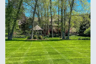 2005  Derrin Ln, Brookfield, WI 53045 - Photo 55