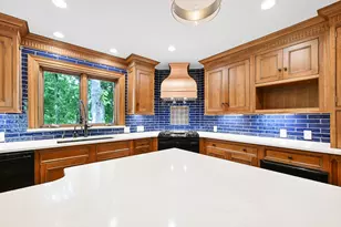 2005 Derrin Ln, Brookfield, WI 53045 - Photo 23