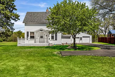 910 E Broadway St, Blair, WI 54616 - Photo 1