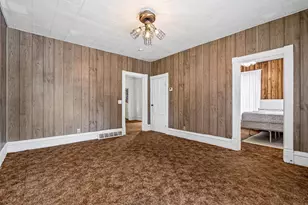 910 E Broadway St, Blair, WI 54616 - Photo 9